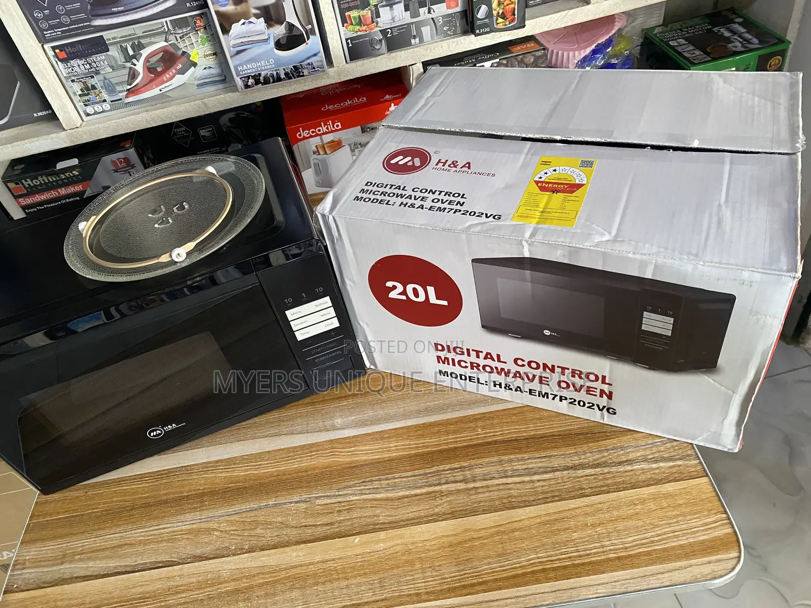 Digital Control Microwave Oven - 20L Capacity (H A)