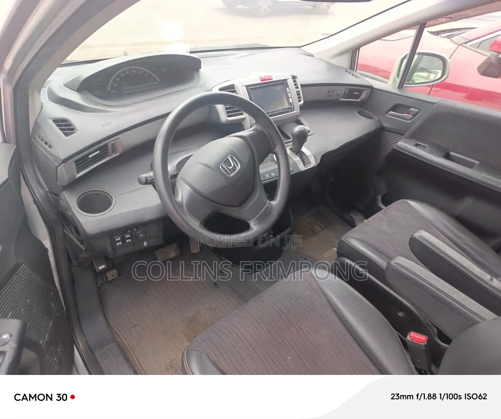 Honda Freed 2013 Silver