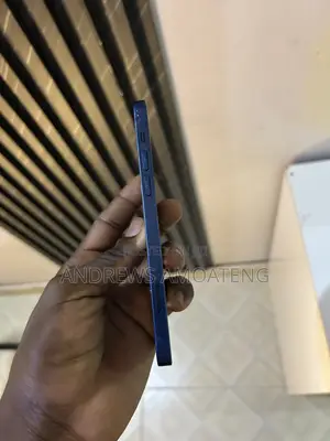 Apple iPhone 12 64 GB Blue