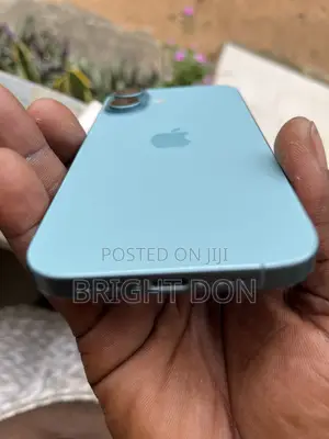 Apple iPhone 16 128 GB Green