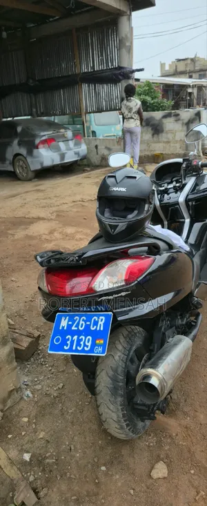 Yamaha Majesty 2022 Black