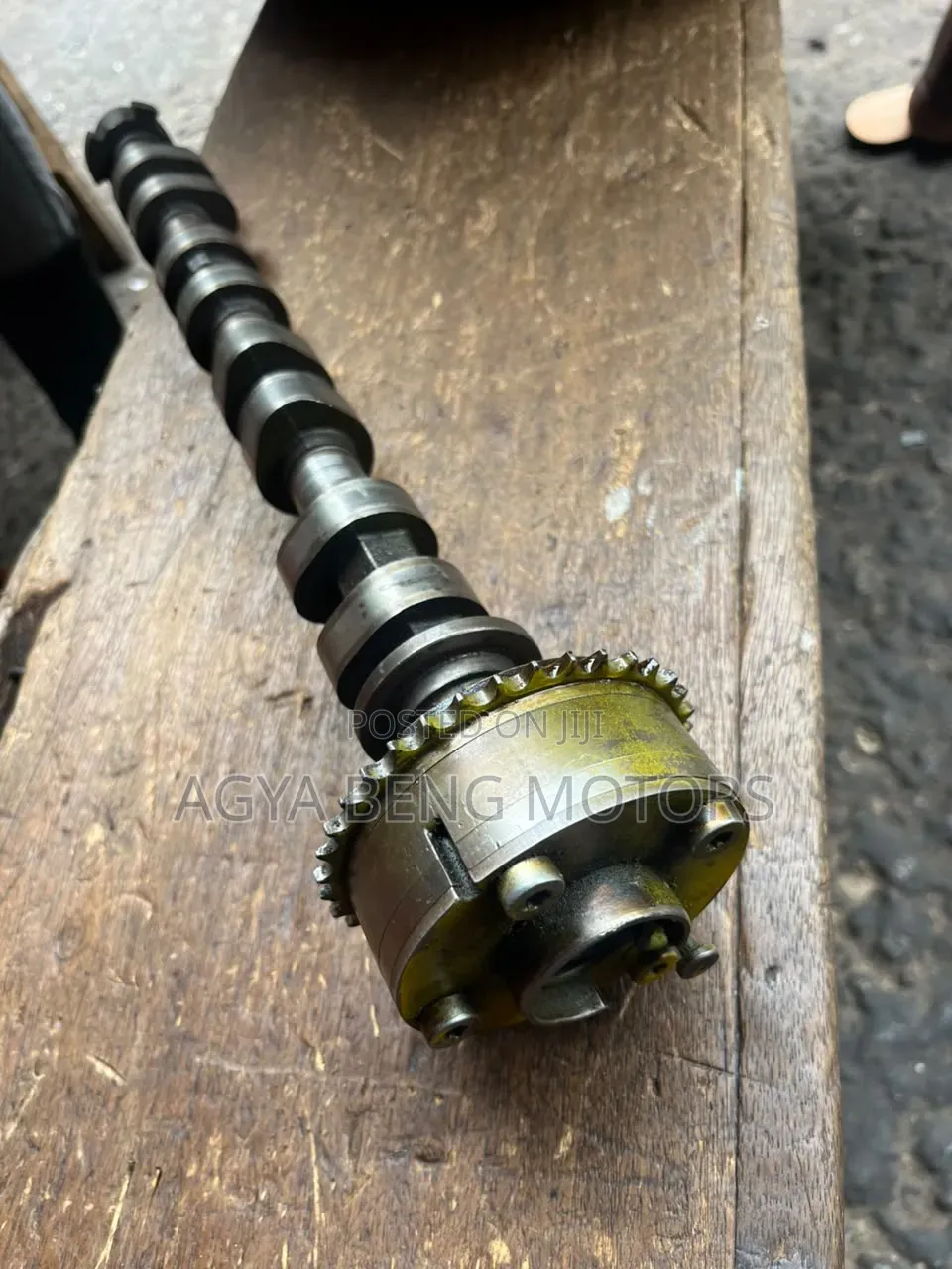 Toyota Corolla2012/O9 Camshaft