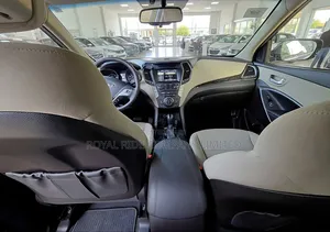 Rent a Car- Hyundai Santa Fe