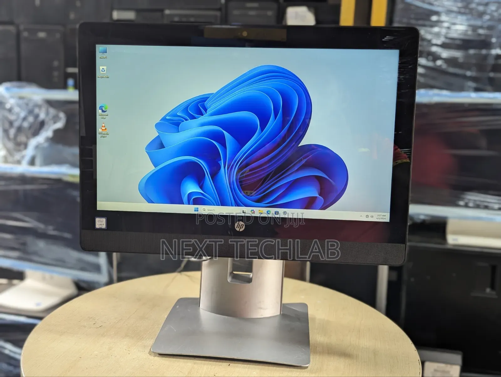 Desktop Computer HP ProOne 400 8GB Intel Core i5 SSD 256GB