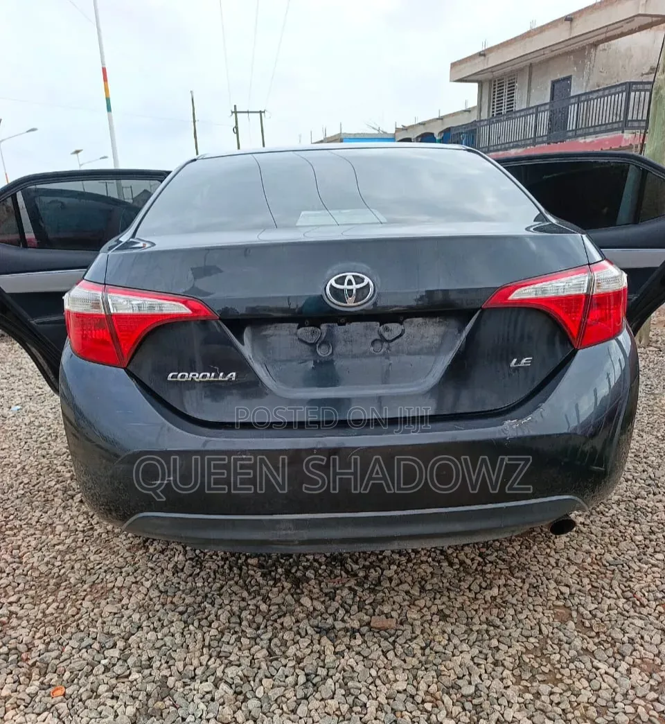 Toyota Corolla 2016 Gray