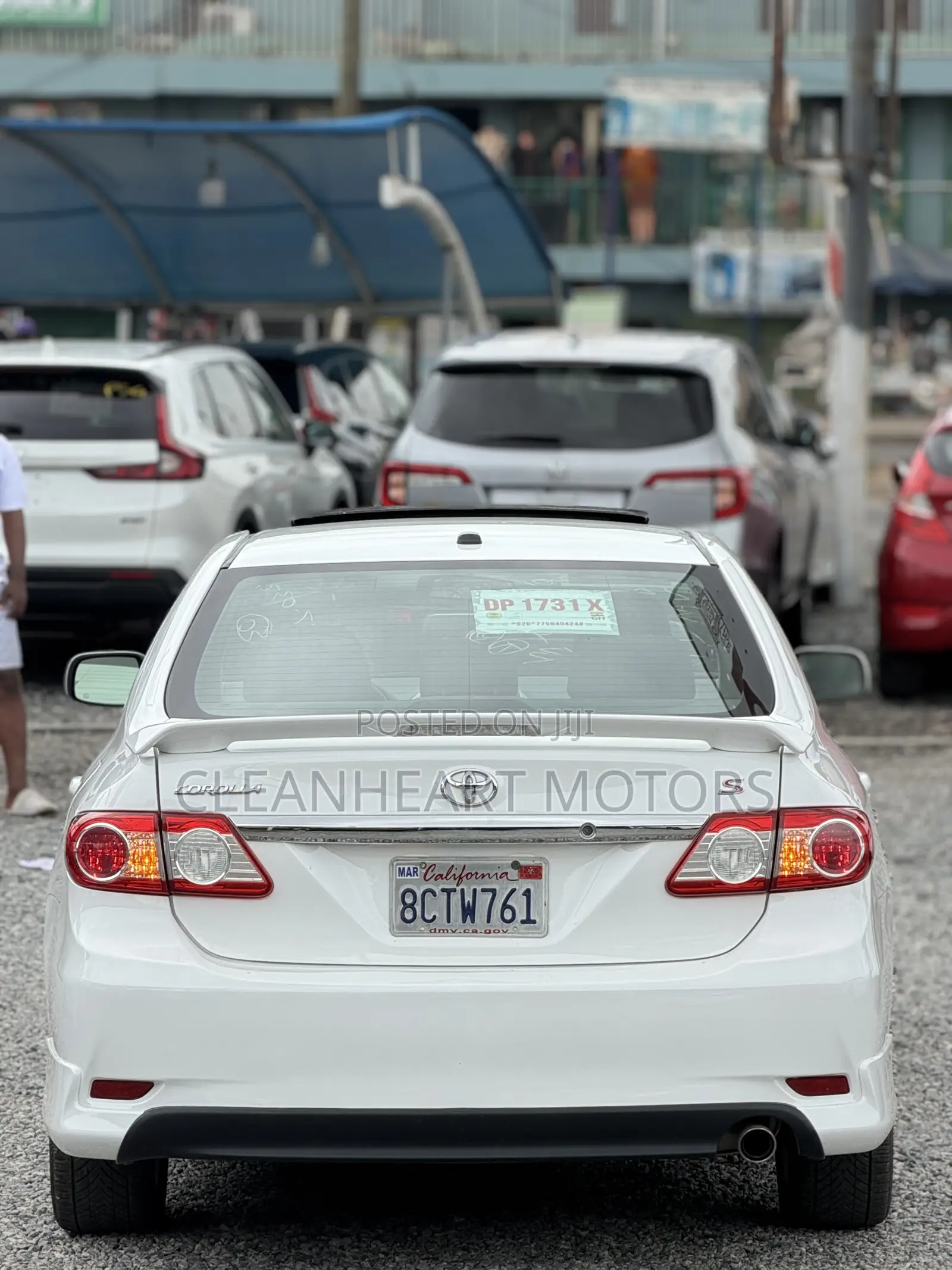 Toyota Corolla S 5-Speed 2013 White