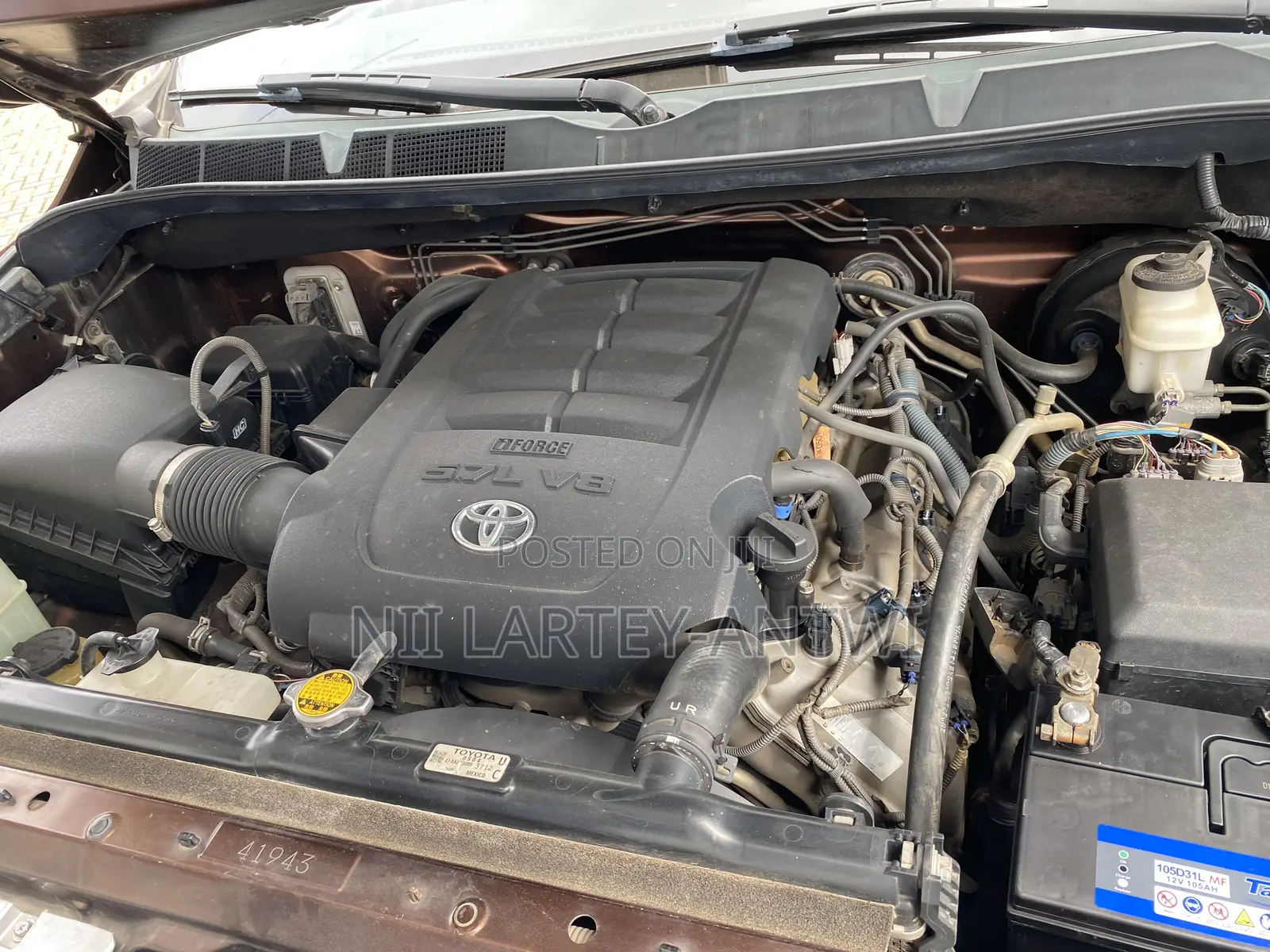 Toyota Tundra 1794 4dr CrewMax 4WD SB (5.7L 8cyl 6A) 2015 Brown