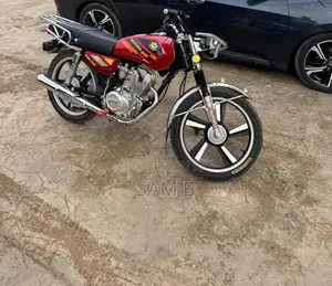 New Royal RY125 2026 Red