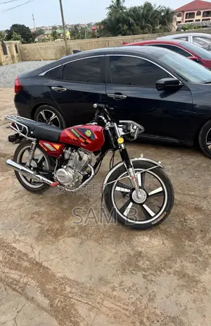 New Royal RY125 2026 Red