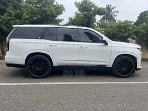 Cadillac Escalade 2023 White