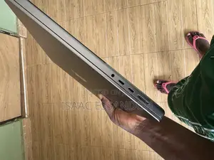 Laptop Apple MacBook Pro 2021 M1 32GB Apple M1 Pro SSD 512GB