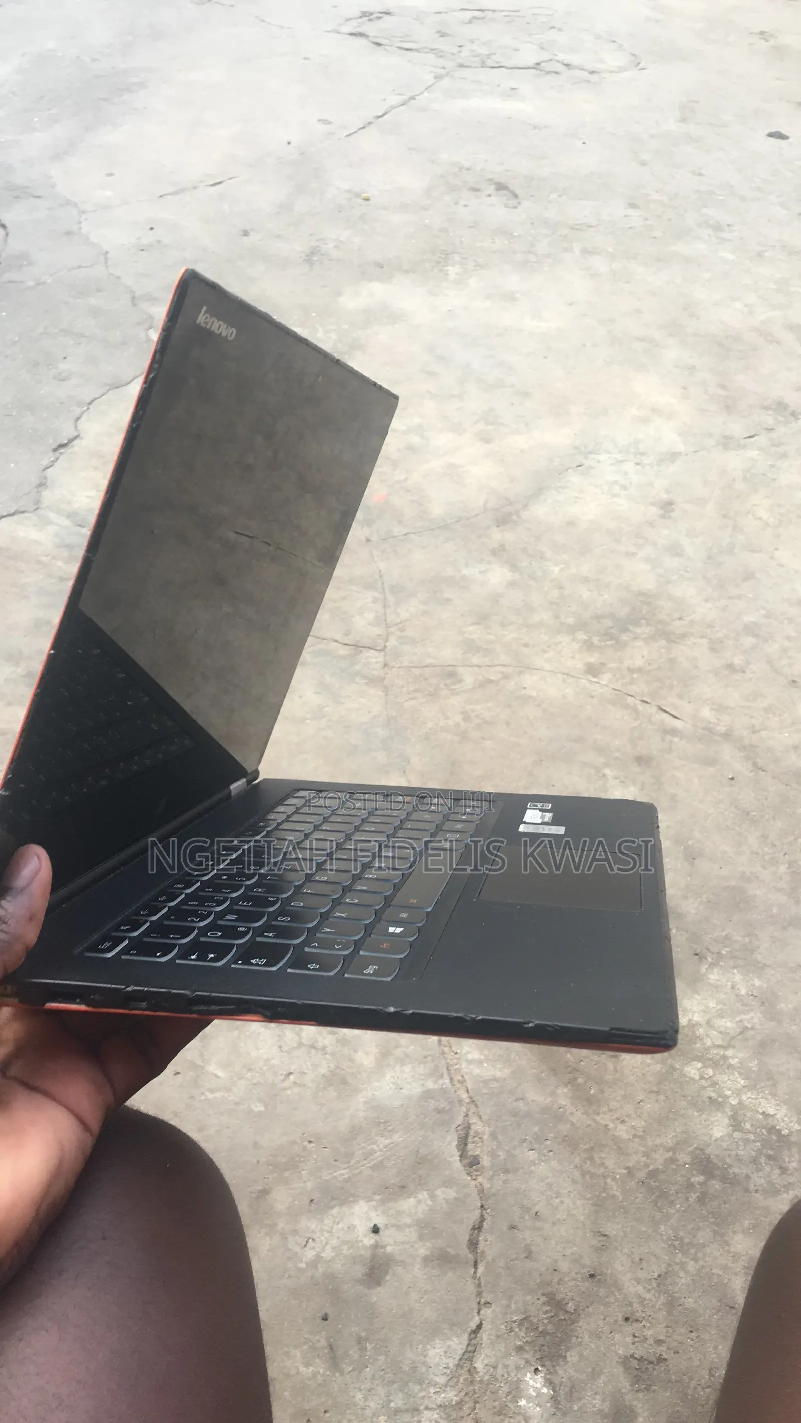 Laptop Lenovo Chromebook C330 18GB Intel Core i5 HDD+SSD 250GB