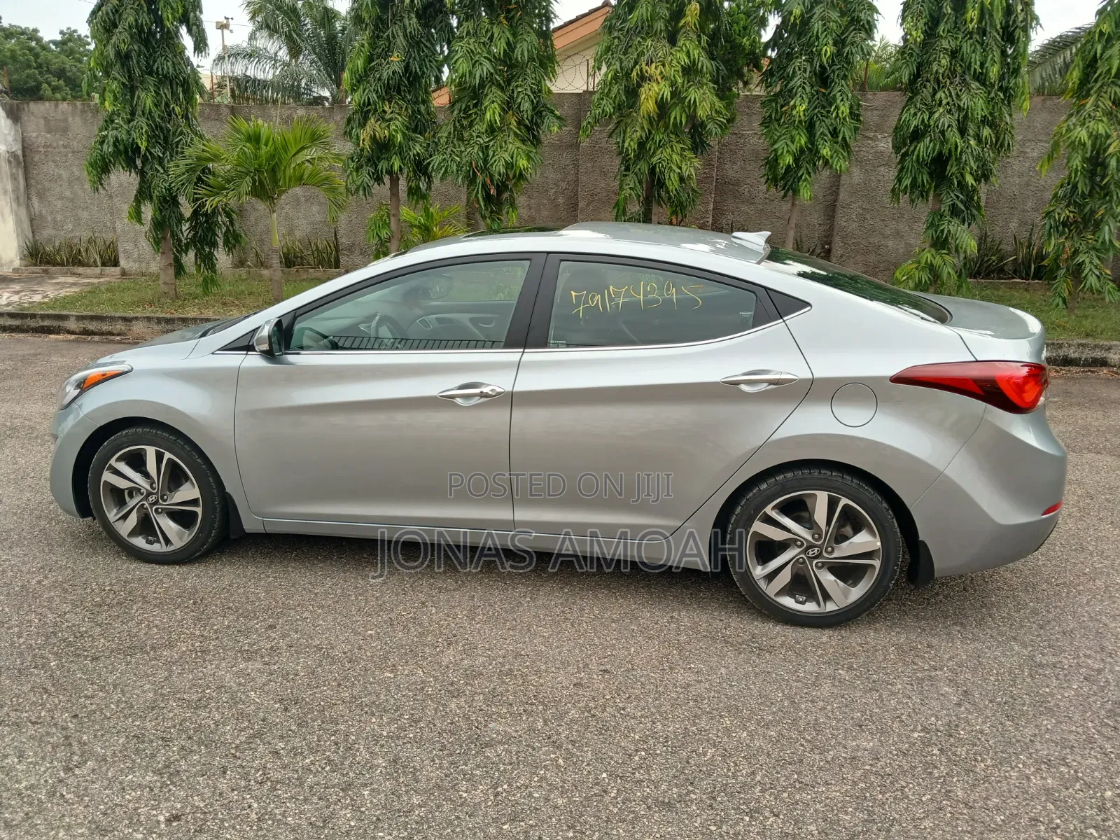 Hyundai Elantra 2015 Silver
