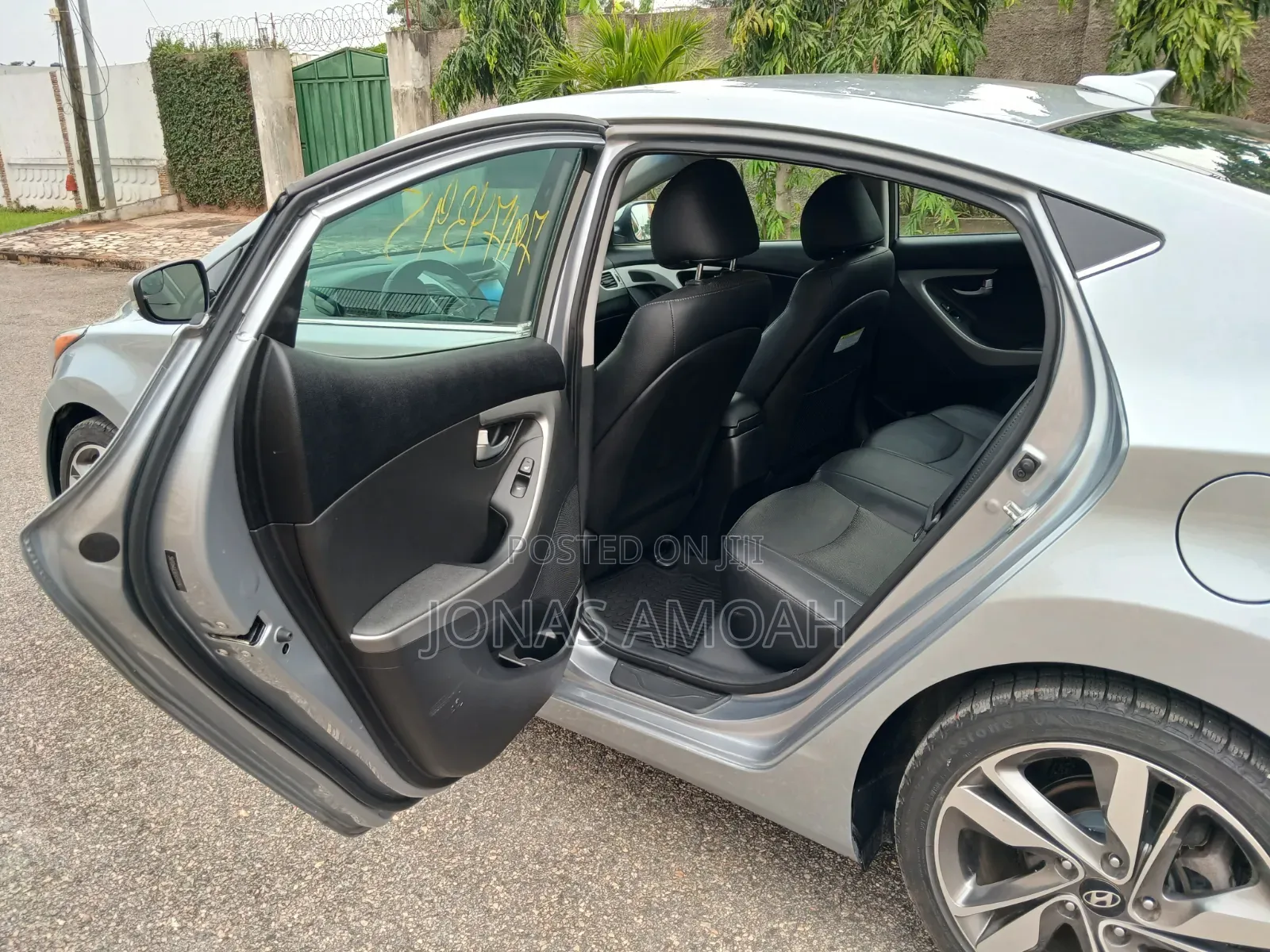 Hyundai Elantra 2015 Silver