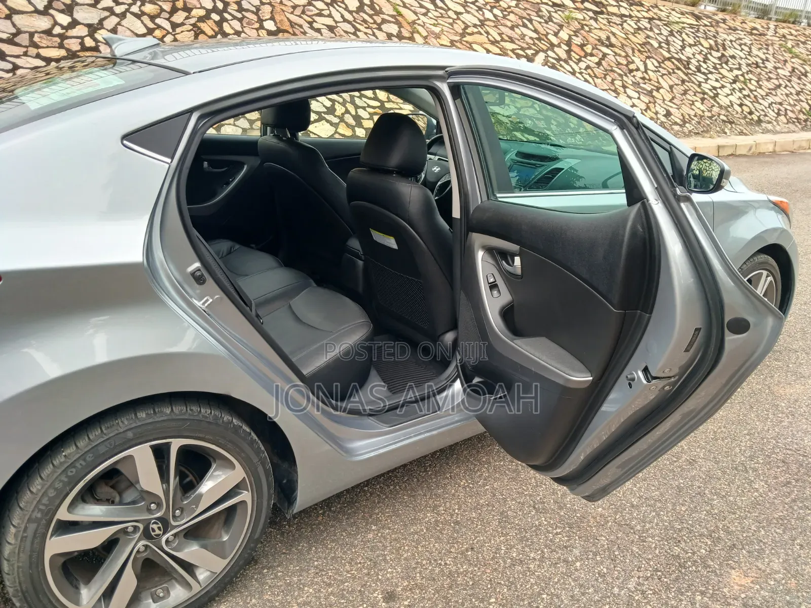 Hyundai Elantra 2015 Silver