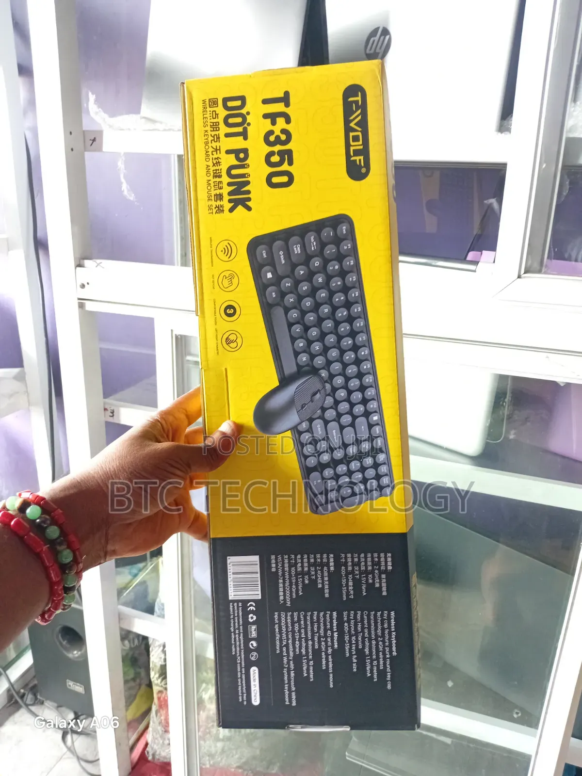 Twovlf Tf350 Wireless Keyboard With Mouse No Light
