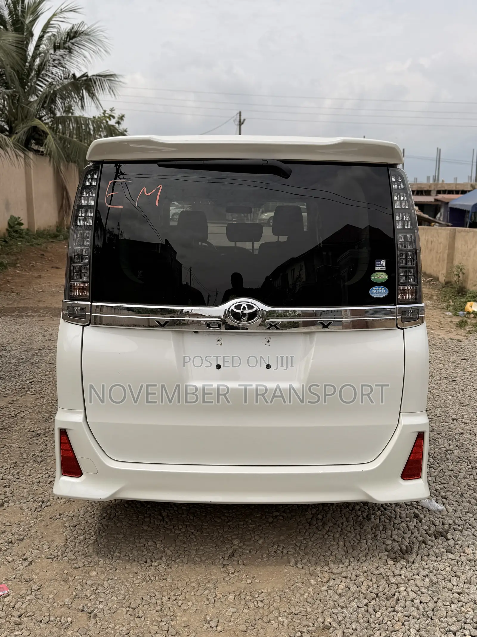 Toyota Voxy ZS Kirameki 2WD 8-Seater 2015 White