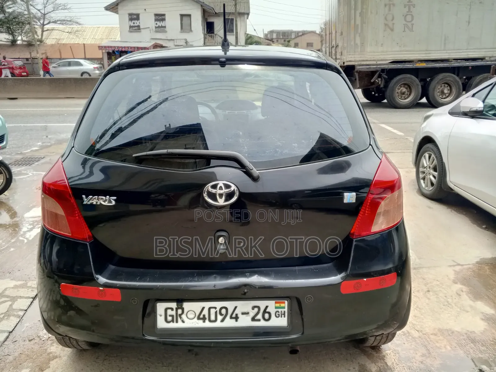 Toyota Yaris 2010 Black
