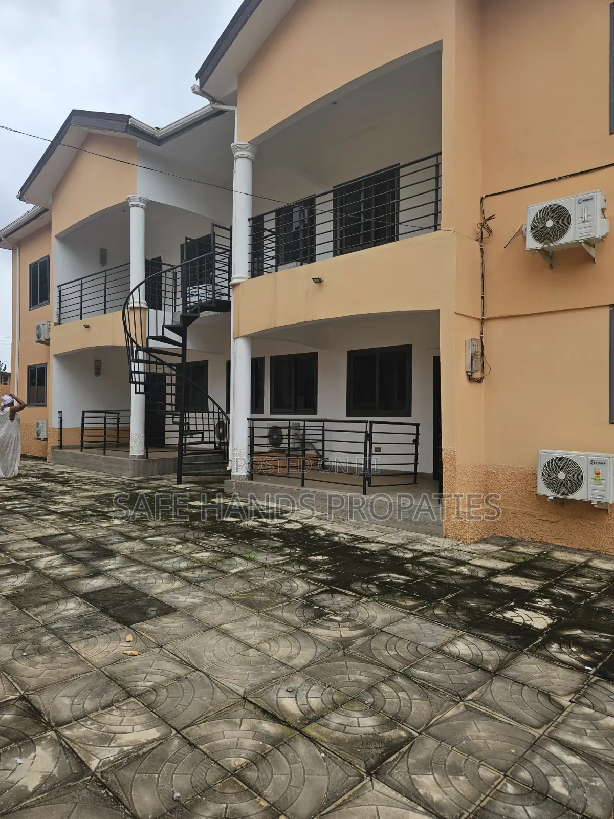 Furnished 3bdrm Apartment in Adenta Sakora, Accra Metropolitan for rent
