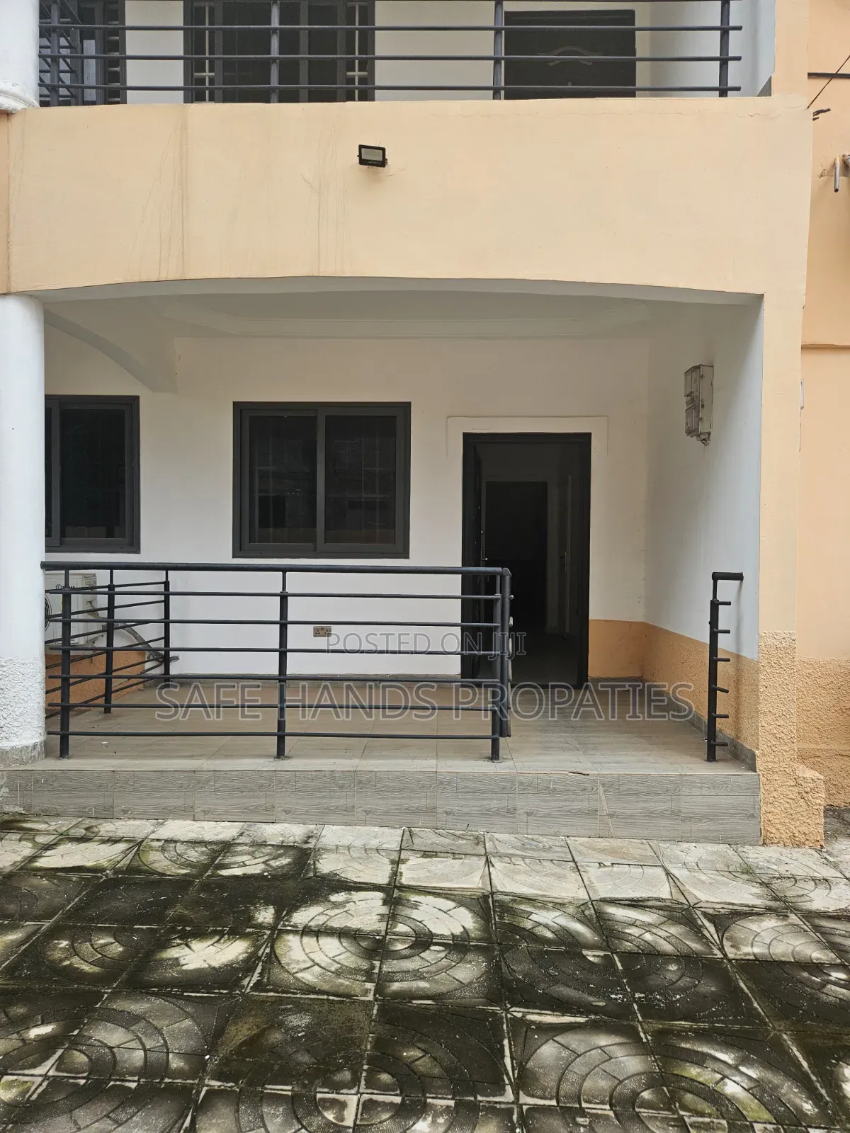 Furnished 3bdrm Apartment in Adenta Sakora, Accra Metropolitan for rent