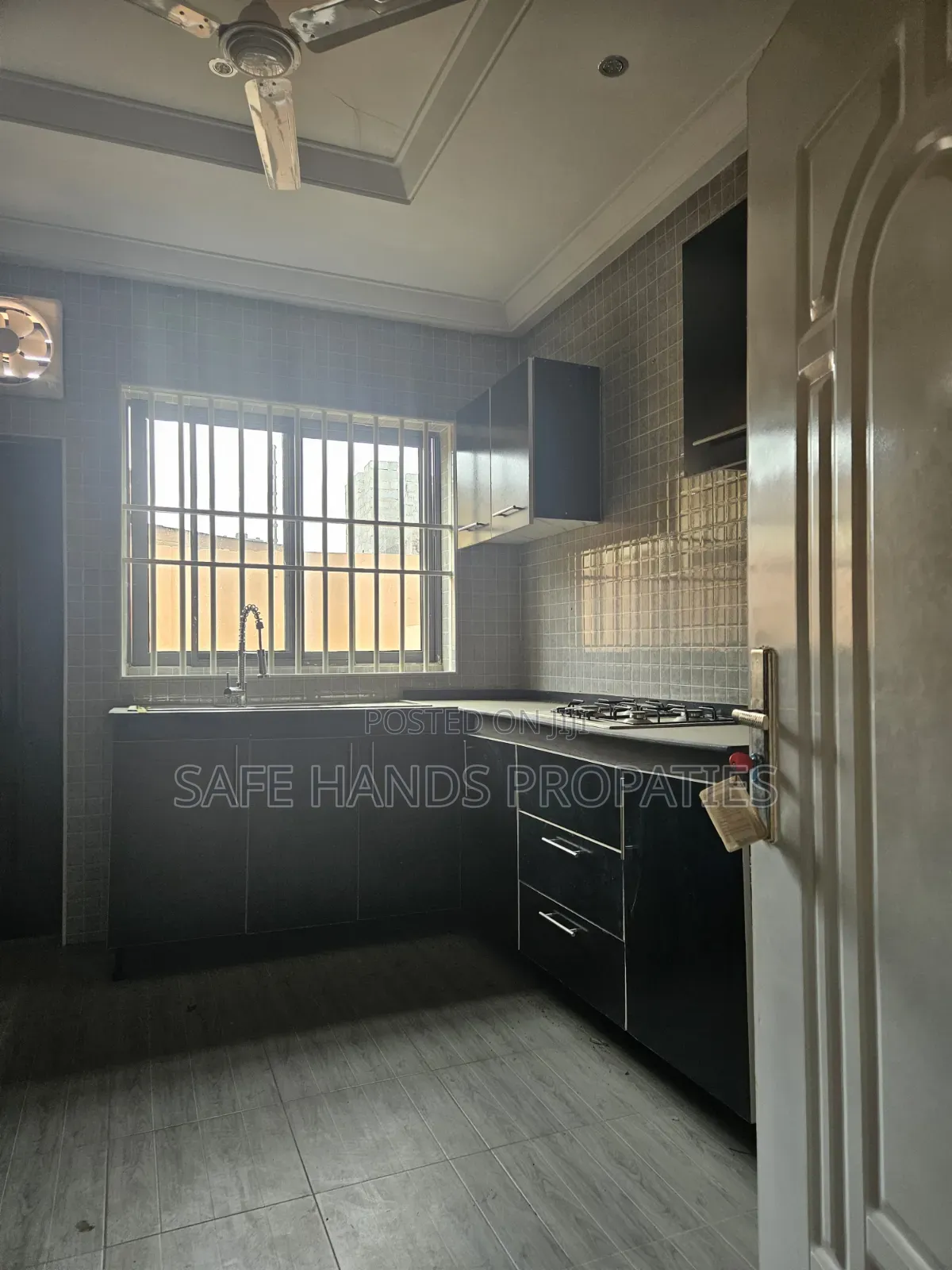 Furnished 3bdrm Apartment in Adenta Sakora, Accra Metropolitan for rent