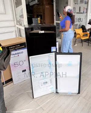 Durable Nasco Top Mount Freezer Fridge(Pf 216tbg)Mirror,Black