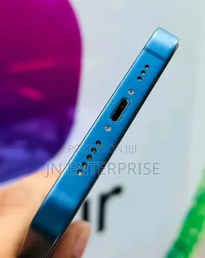 New Apple iPhone 13 128 GB Blue