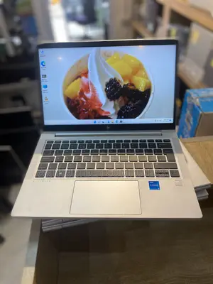 Laptop HP EliteBook 640 G9 16GB Intel Core i5 SSD 256GB