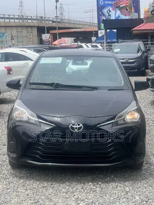 Toyota Yaris 2018 Black