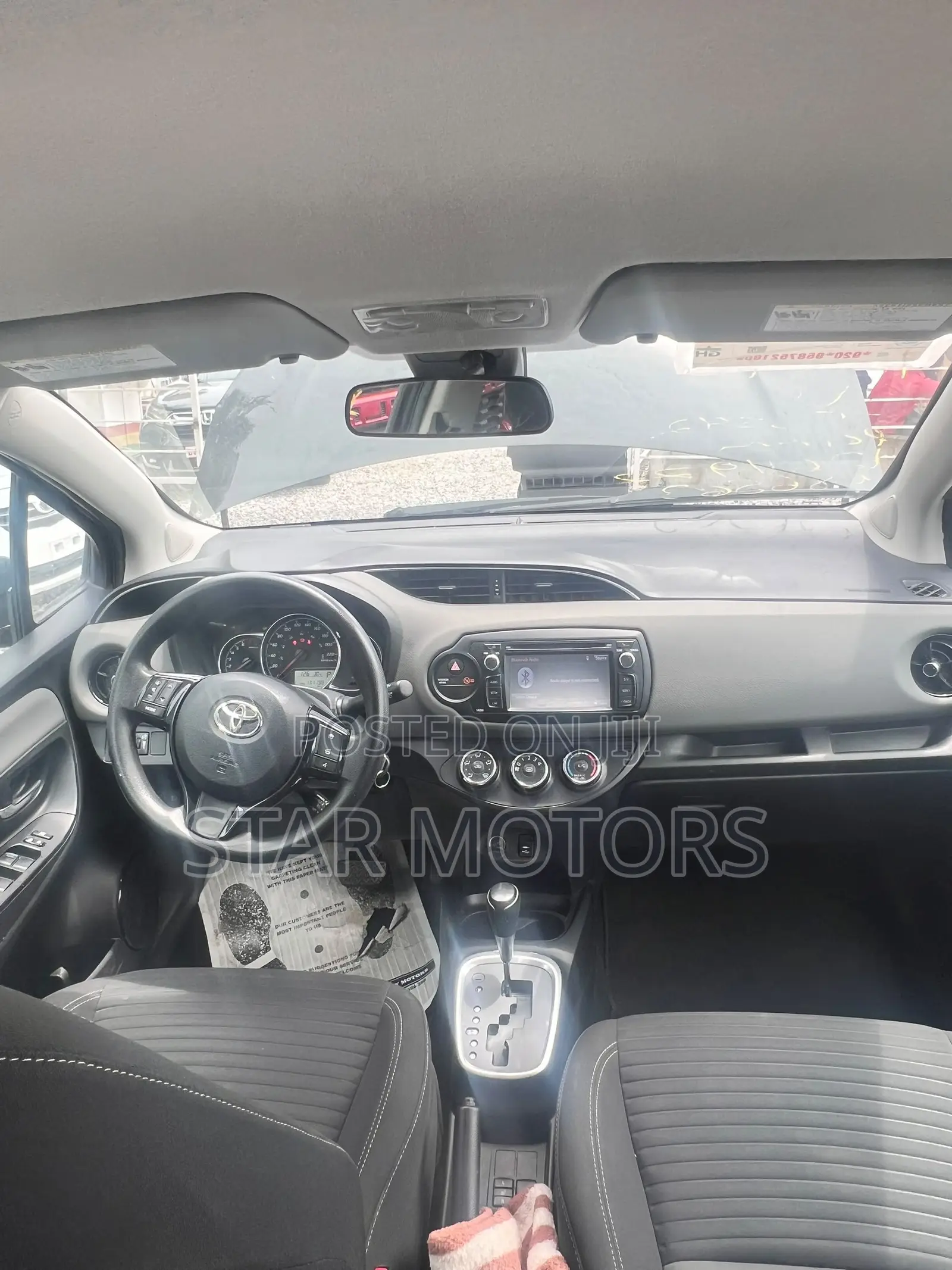 Toyota Yaris 2018 Black
