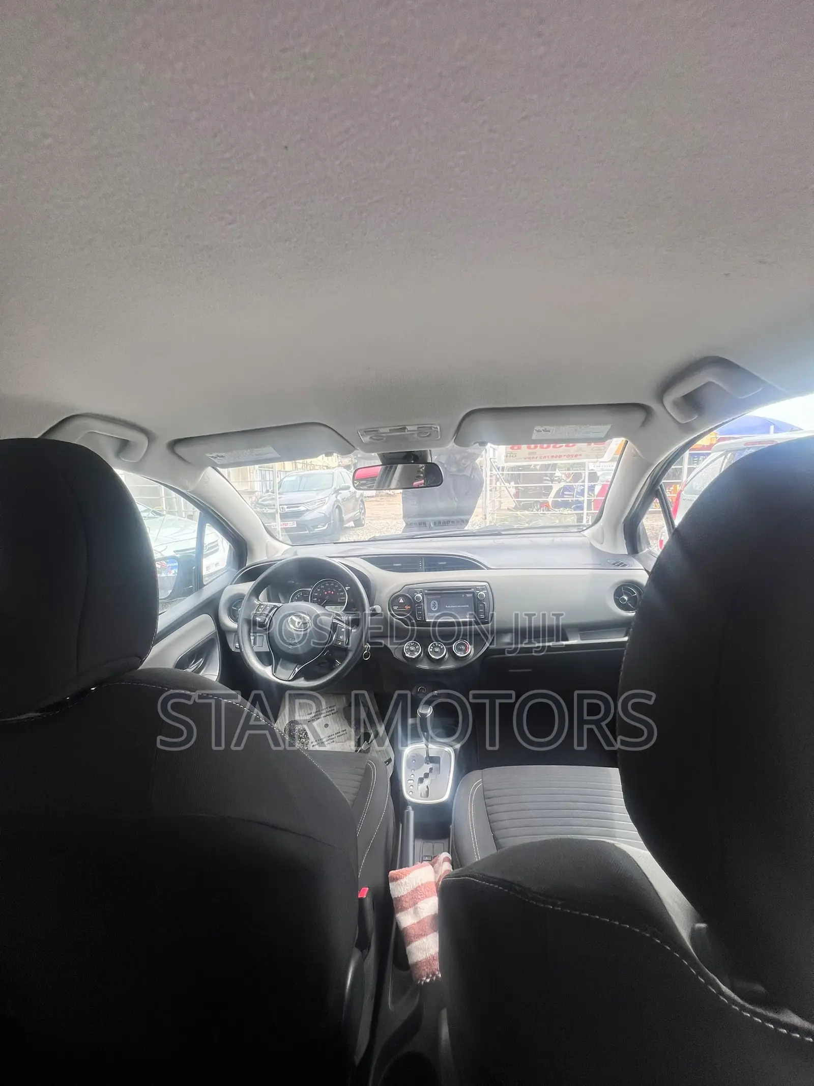 Toyota Yaris 2018 Black