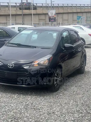 Toyota Yaris 2018 Black