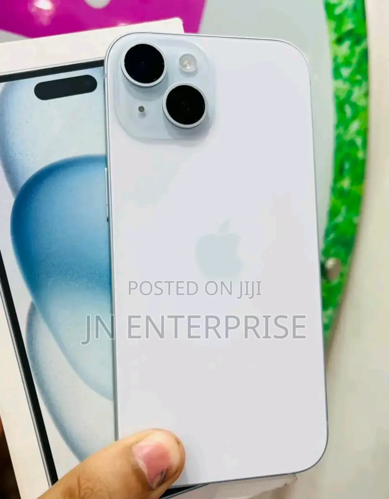 New Apple iPhone 15 256 GB White