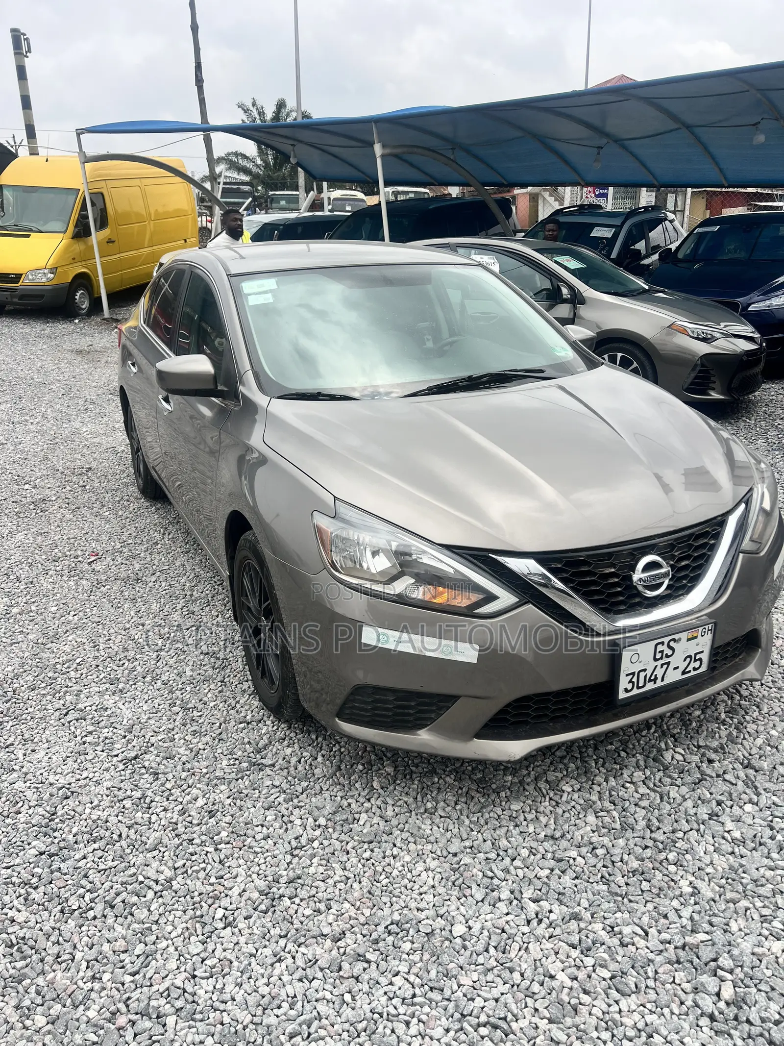 Nissan Sentra 2017 Brown