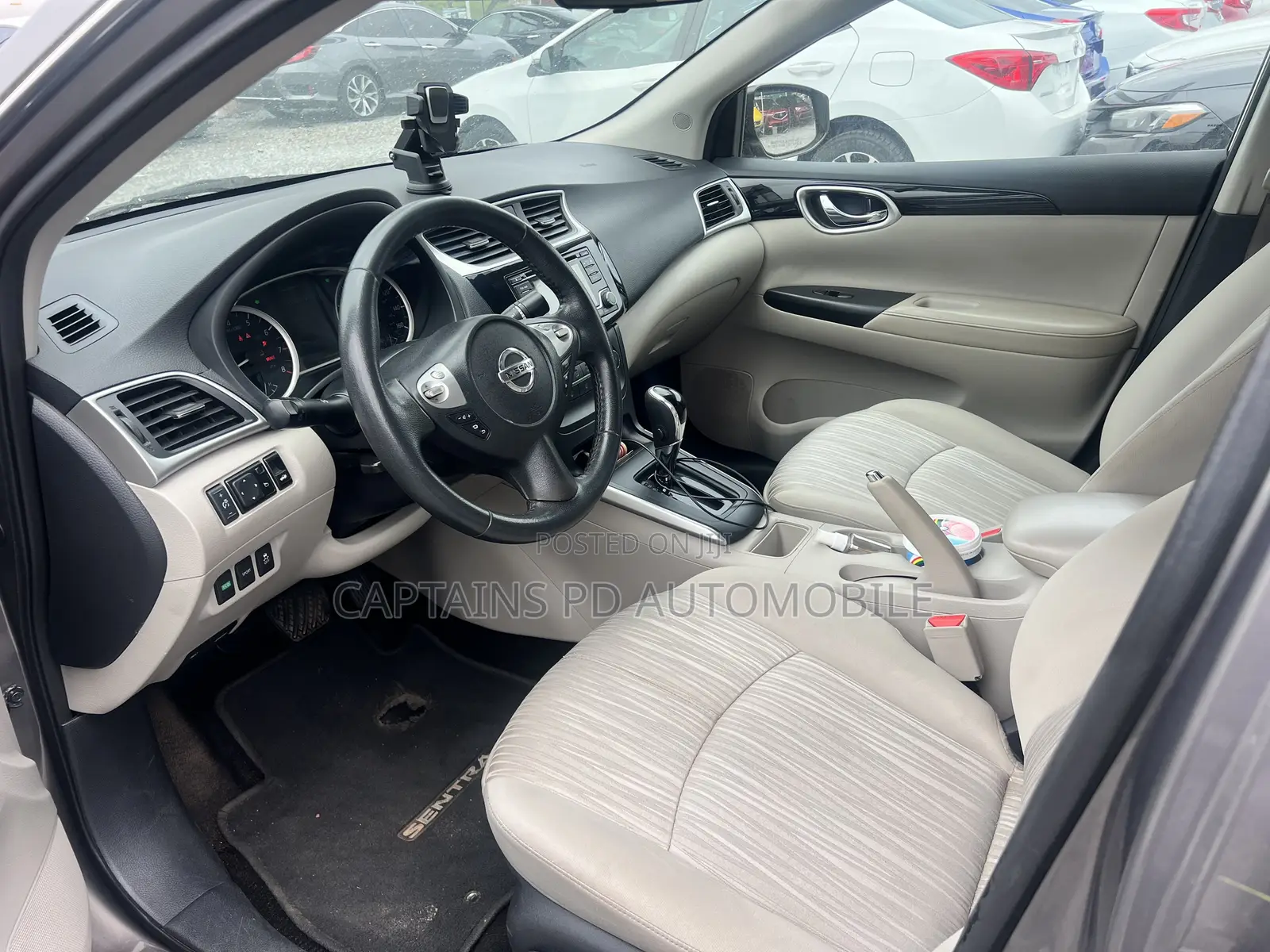 Nissan Sentra 2017 Brown