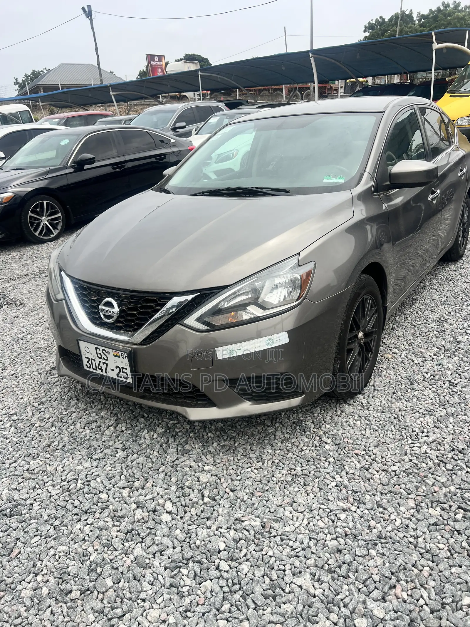 Nissan Sentra 2017 Brown