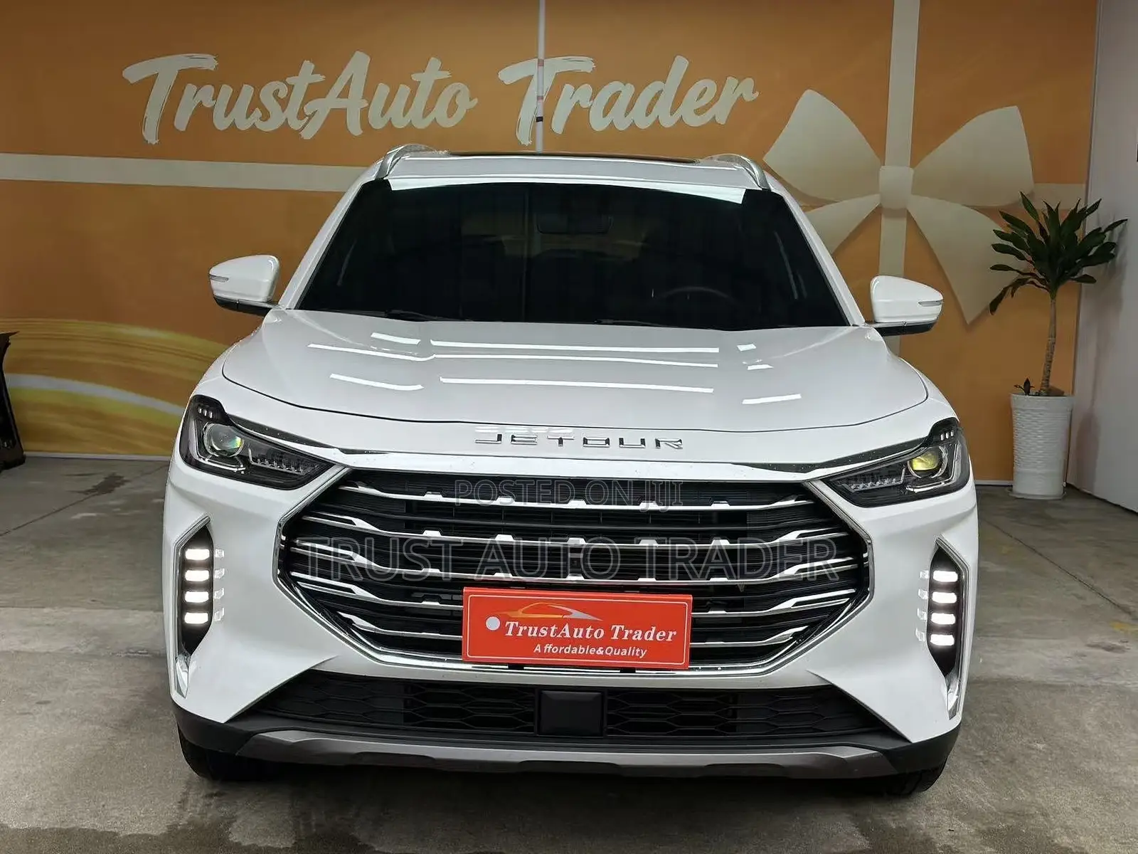 Jetour X70 Plus 1.5 7-Seater FWD 2022 White