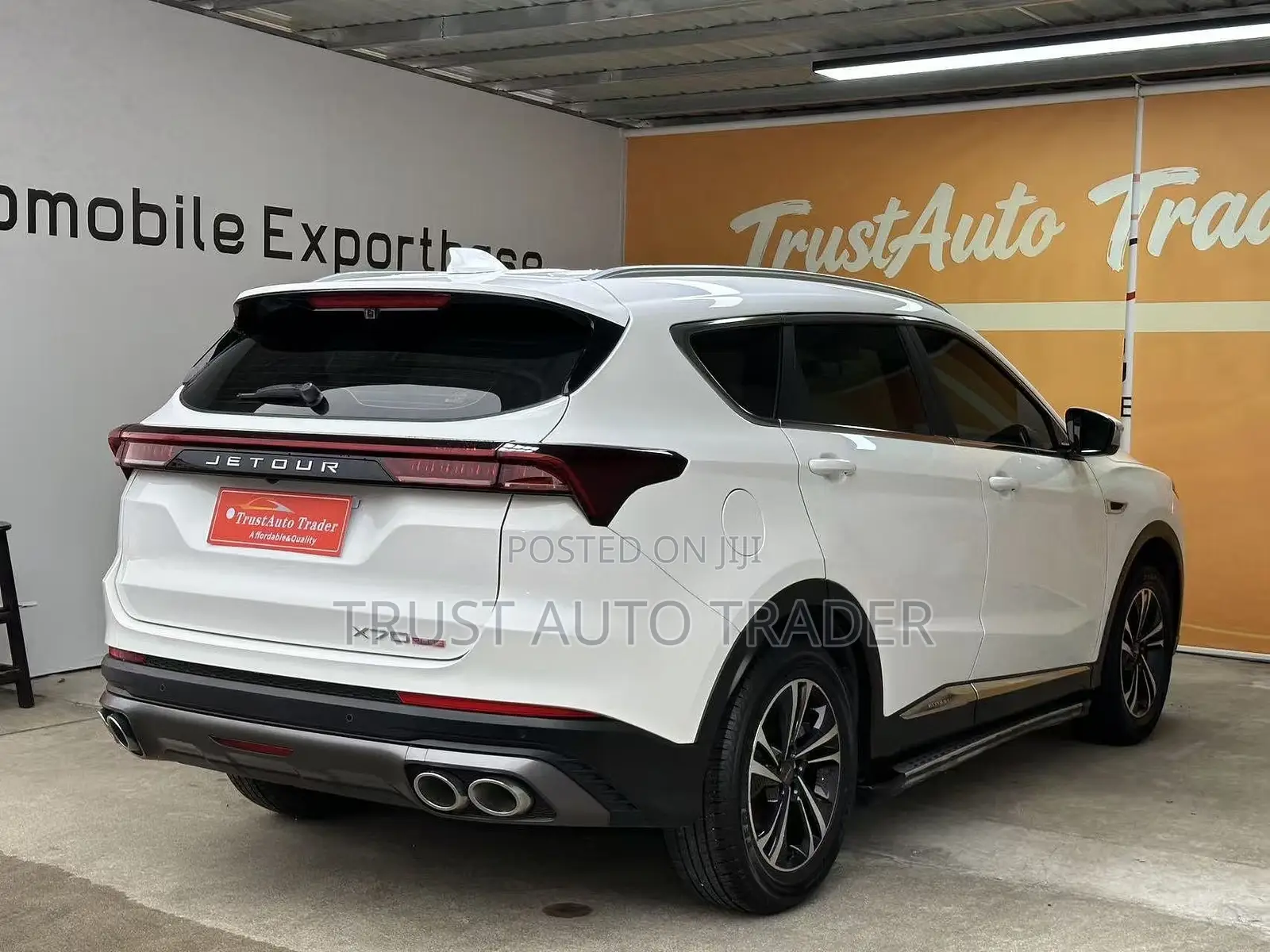 Jetour X70 Plus 1.5 7-Seater FWD 2022 White