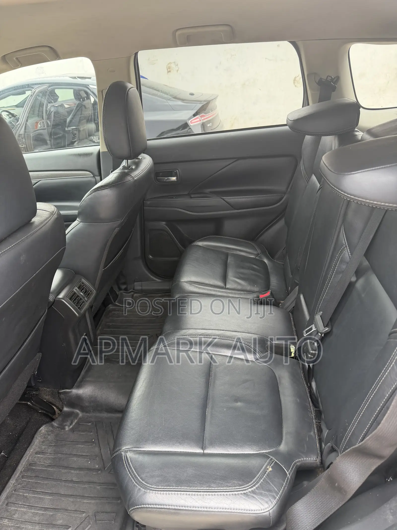 Mitsubishi Outlander SEL FWD 2020 Silver