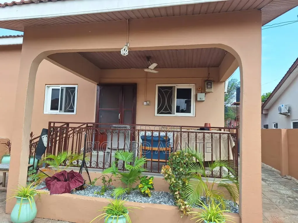 3bdrm House in Manet Palms Estate for sale