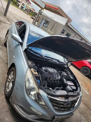 Hyundai Sonata Hybrid 2011 Silver