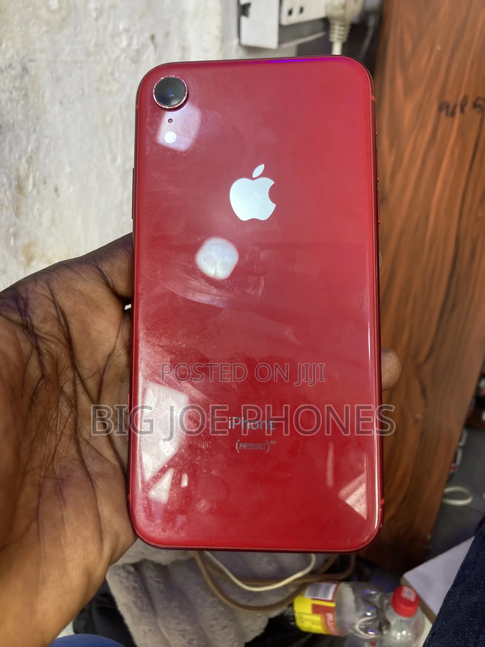 Apple iPhone XR 64 GB Red