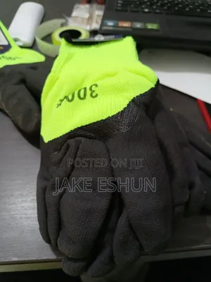 Hand Gloves