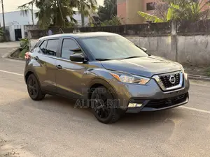 Nissan Kicks SV 2020 Gray