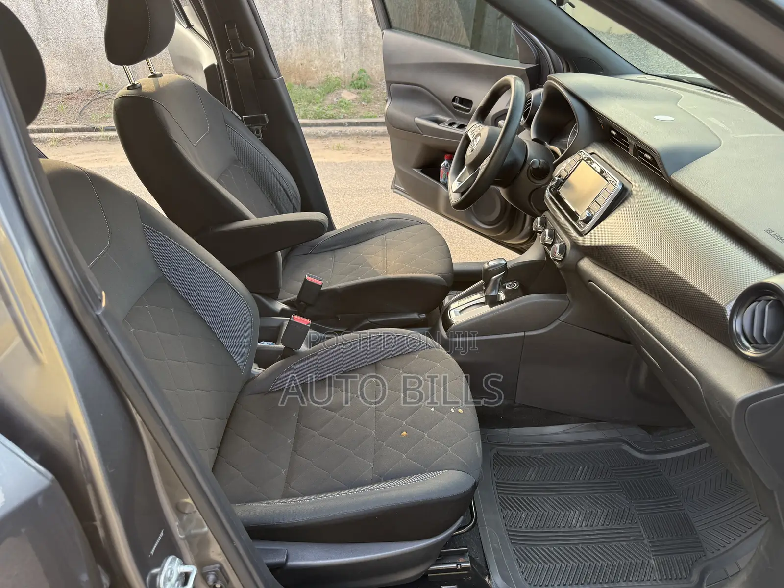 Nissan Kicks SV 2020 Gray