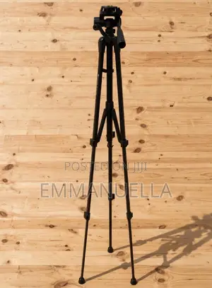 Tripod Stand