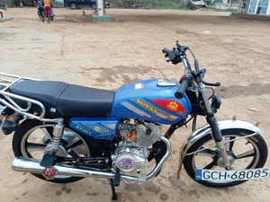 New Royal RY125 2026 Blue