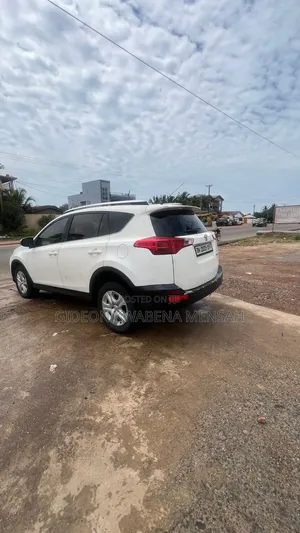 Toyota RAV4 2015 White