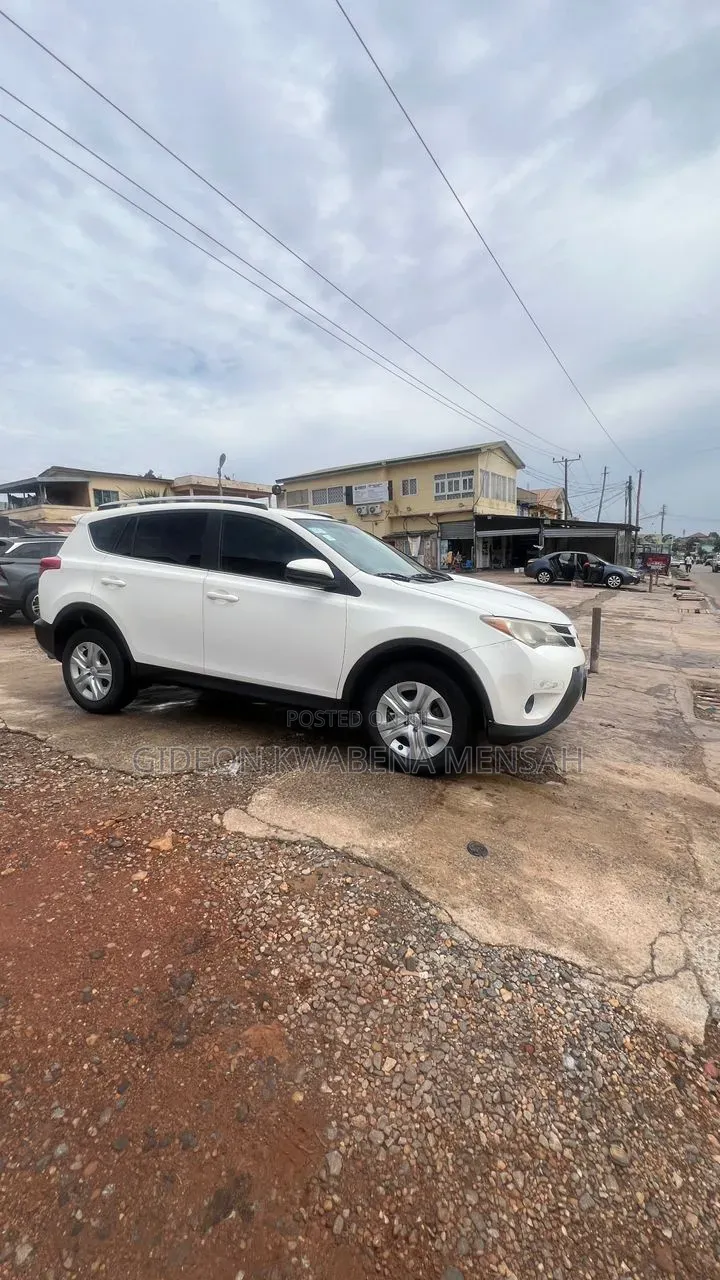 Toyota RAV4 2015 White