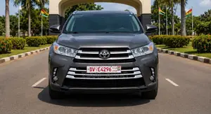 Toyota Highlander XLE 2019 Gray